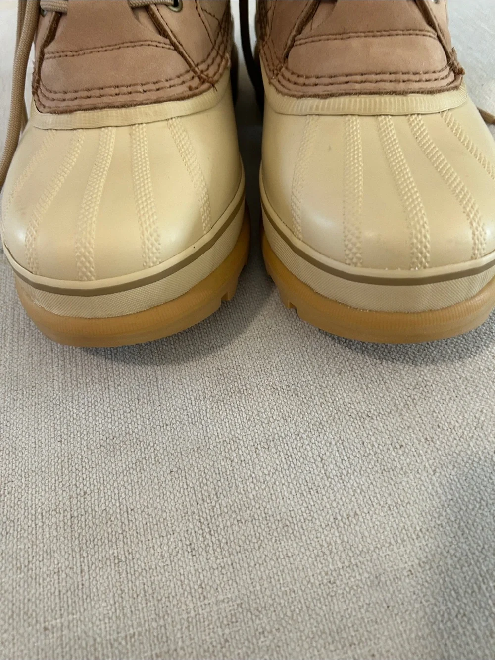 SOREL Caribou Royal Waterproof Boot - Tan, size 9, NEW with tags no box